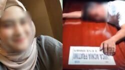 Pilu Ayah Peluk Peti Jenazah Anaknya Vica Acnia yang Meninggal Dunia usai Insiden di Stasiun Bekasi Timur