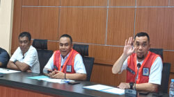 Ratusan Kontener Masih Terapung di Perairan Pulau Putri Batam, 9 ABK Kapal Golden Star 1 Seluruhnya WNI Selamat