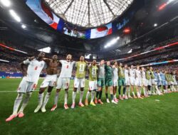 Bellingham Mengganas, Inggris Singkirkan Meksiko dengan 10 Pemain
