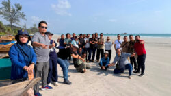Wisata ke Pantai Dungun Lingga Ada Momen Istimewa Saat Penyu Naik Bertelur