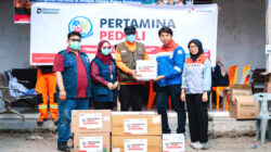 Pertamina Patra Niaga Gerak Cepat Salurkan Bantuan Penanggulangan Asap Kerumutan di Pelalawan