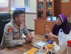 Tangis Korban Penipuan Pecah Usai Dapat Uluran Tangan Kabid Propam Polda Kepri