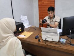 Imigrasi Batam Buka Layanan Paspor di Akhir Pekan, Warga Serbu ULP Mall Botania 2