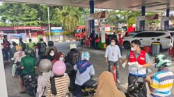 Pertamina Patra Niaga Regional Sumbagut Masif Pantau Dampak Karhutla, Salurkan Bantuan Penanggulangan Asap di Padang