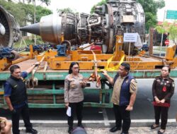 Polda Kepri Bongkar Impor 3 Mesin Pesawat Bekas dari Singapura Senilai Rp30 Miliar
