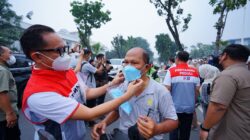 Pertamina Patra Niaga Regional Sumbagut Bagikan 2.200 Masker, Dukung Kesehatan Masyarakat di Tengah Kabut Asap Medan